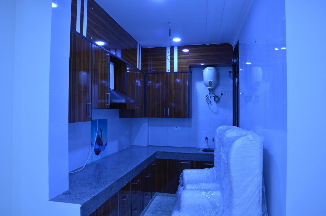 Hotel Royal International Yeni Delhi Dış mekan fotoğraf